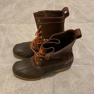 Mens LL Bean boots size 10 color brown